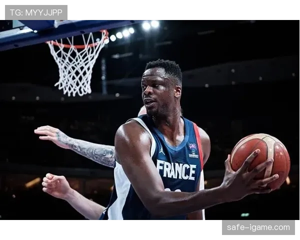 贾汉巴赫什展现惊人进攻创造力，引领球队逆转取胜