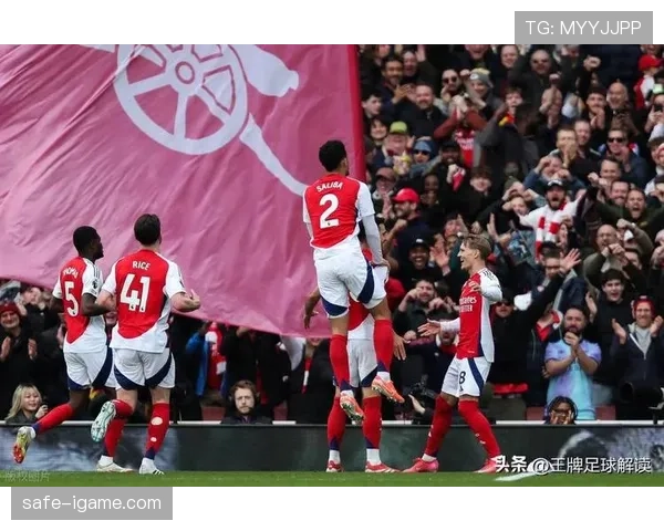 阿尔特塔战术革新显成效，阿森纳状态回暖开启新篇章